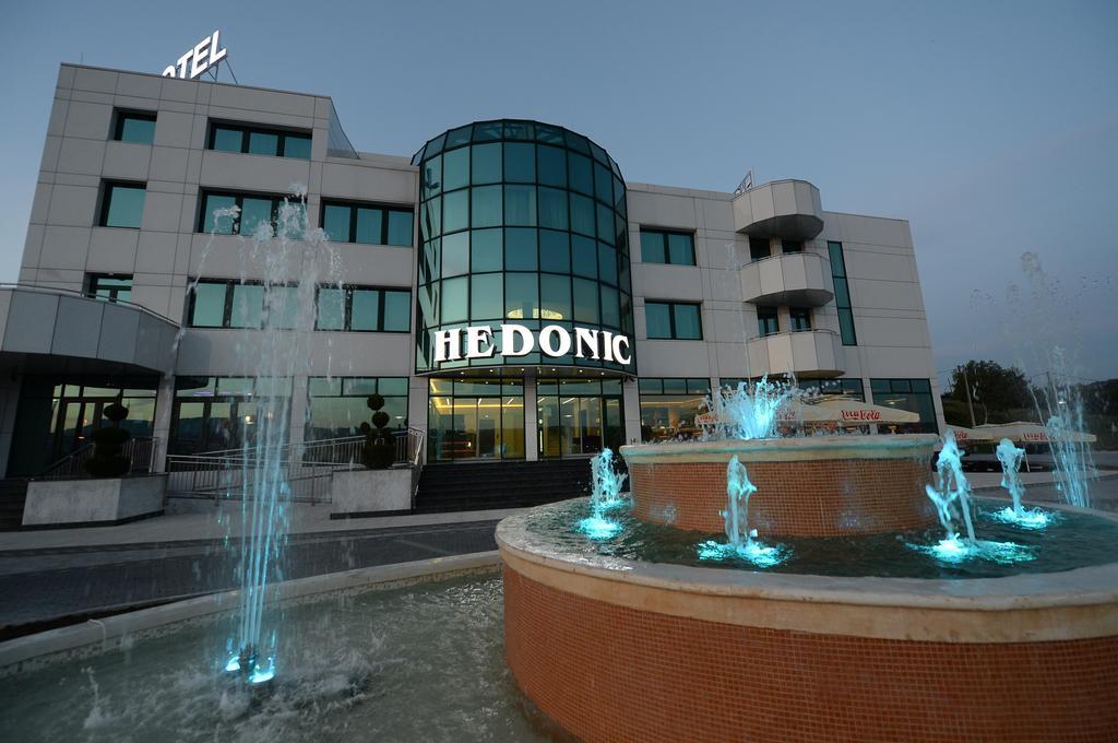 Hotel Hedonic Belgrado Esterno foto