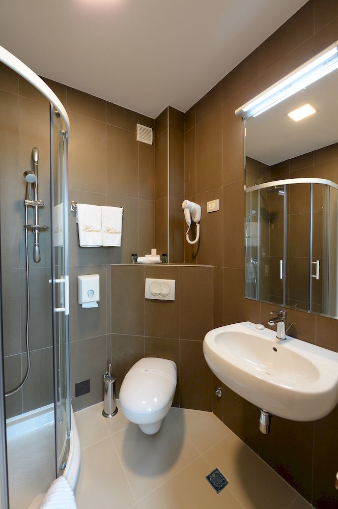 Hotel Hedonic Belgrado Esterno foto
