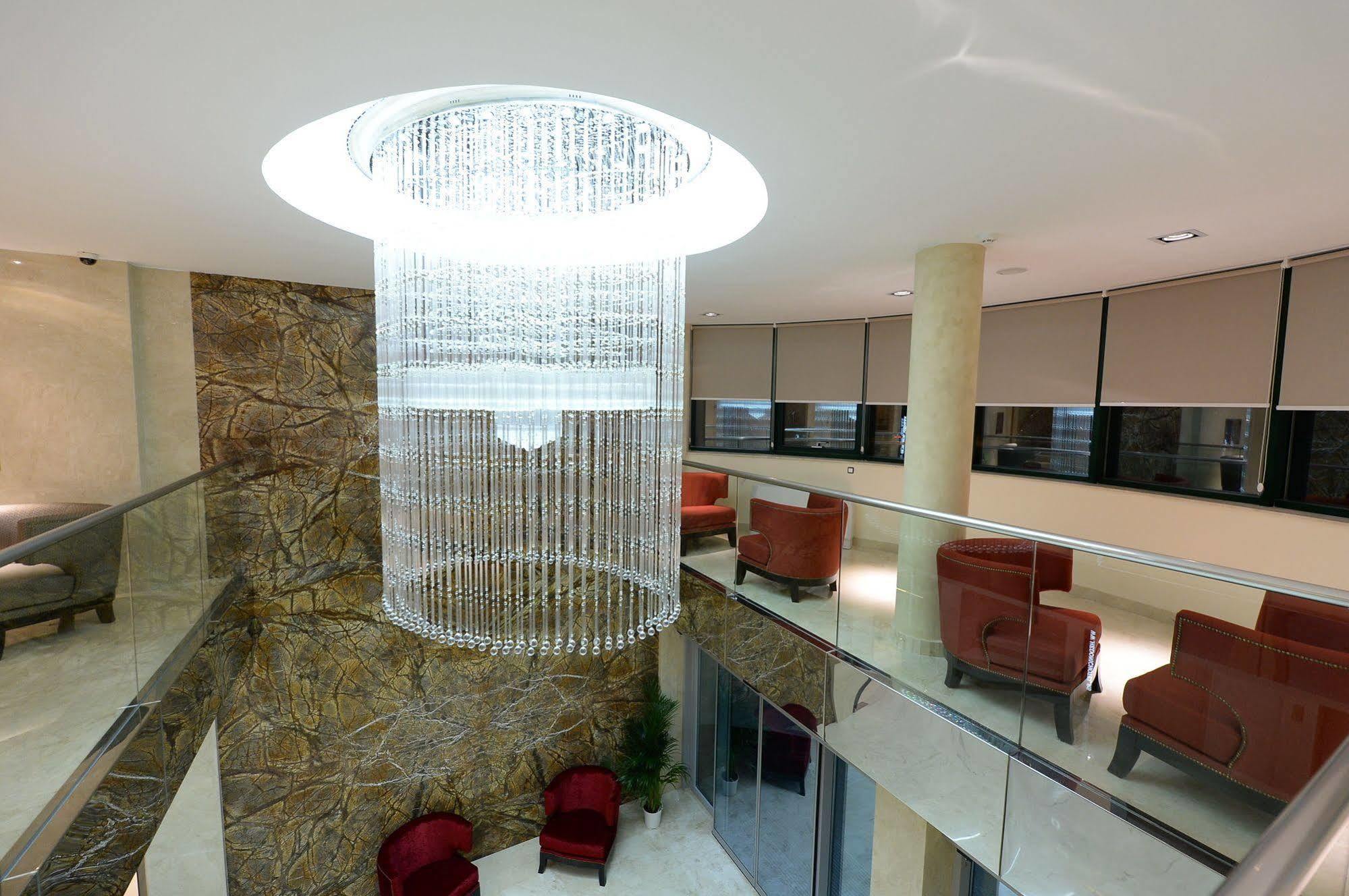 Hotel Hedonic Belgrado Esterno foto